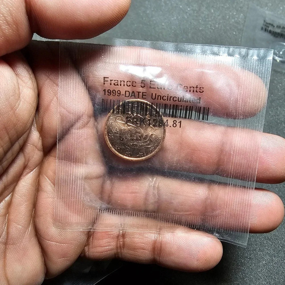 Mixed Lot Of 10 World Coins Uncirculated 1949-2006 Mixed Material And Countries - Picture 9 of 11